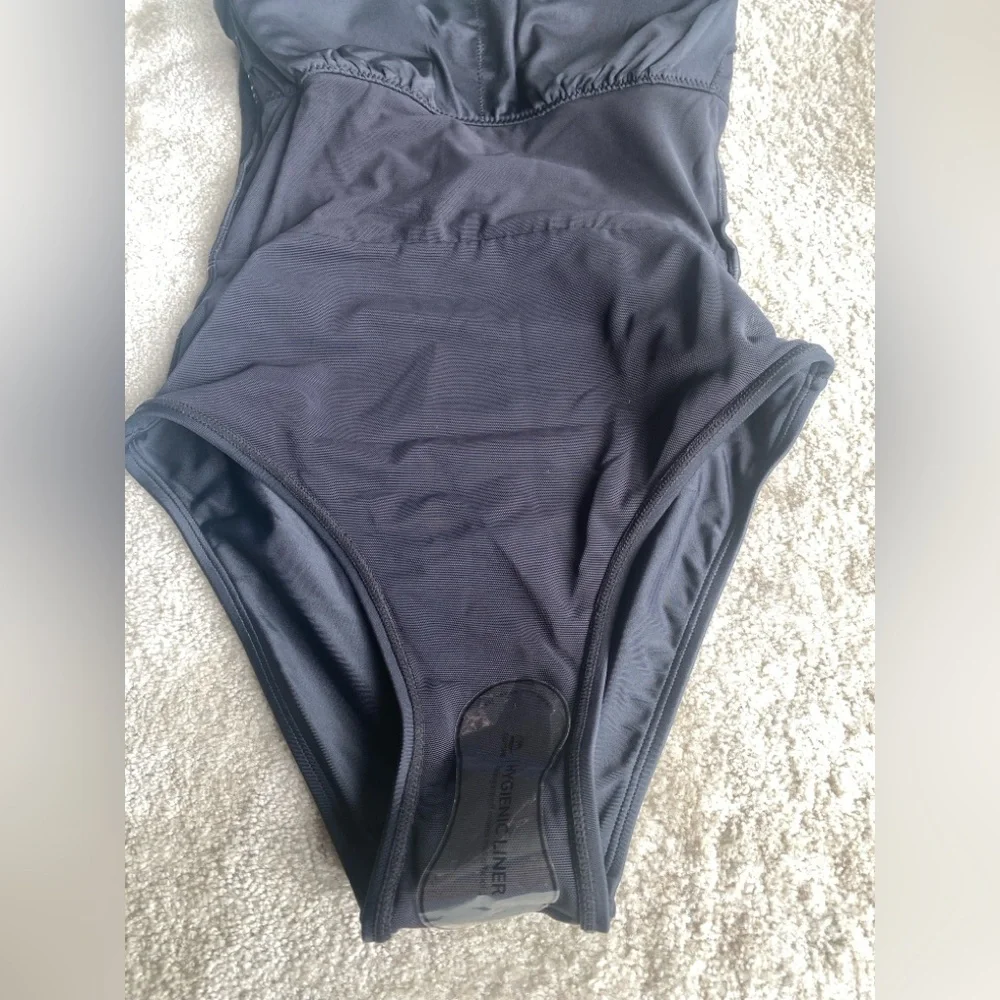 Black Cupshe One-Piece women’s Swimsuit NWT XS